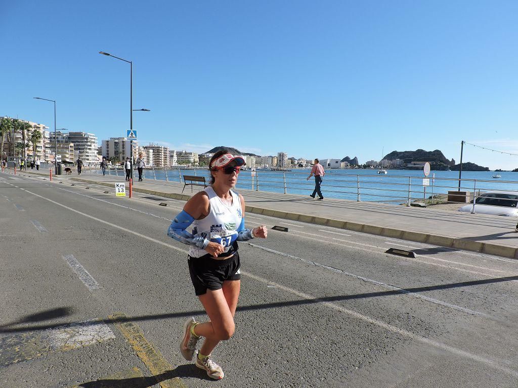 Estos todas las imágenes de la Media Maratón de Águilas