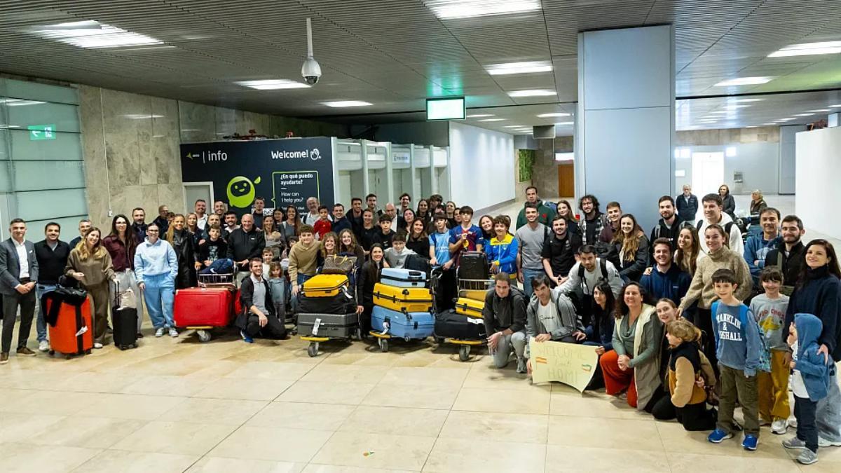 Rafael Louzán ha recibido a los protagonistas en la Terminal 1 del aeropuerto Adolfo Suárez – Madrid Barajas