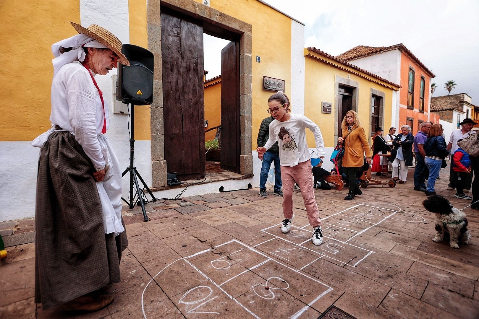 Granadilla recrea en sus calles una jornada de tradiciones