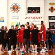 El Olympiacos entrenó en la pista del Basket Almeda, en Hospitalet