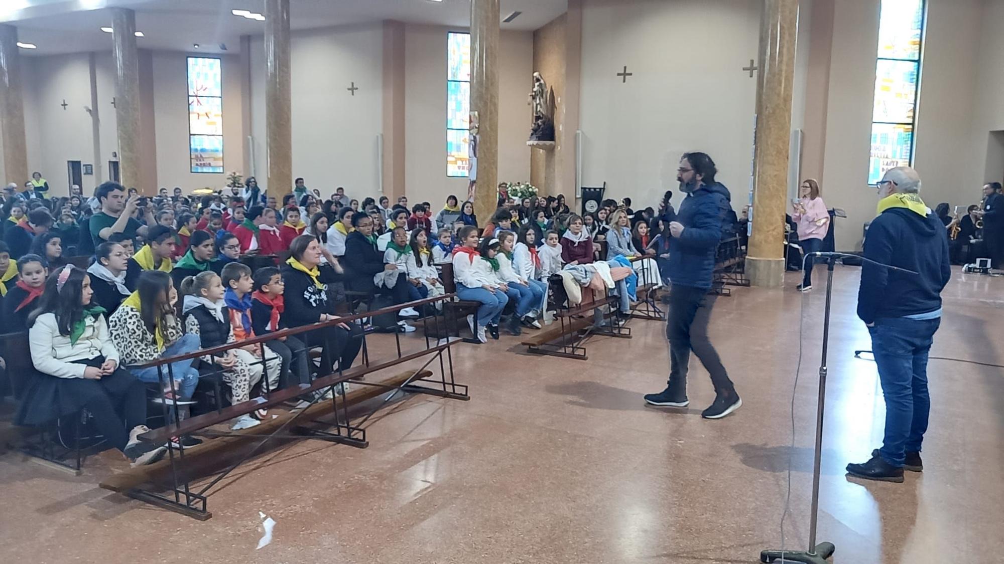 Festival cancion misionera en Mieres en el convento.jpg