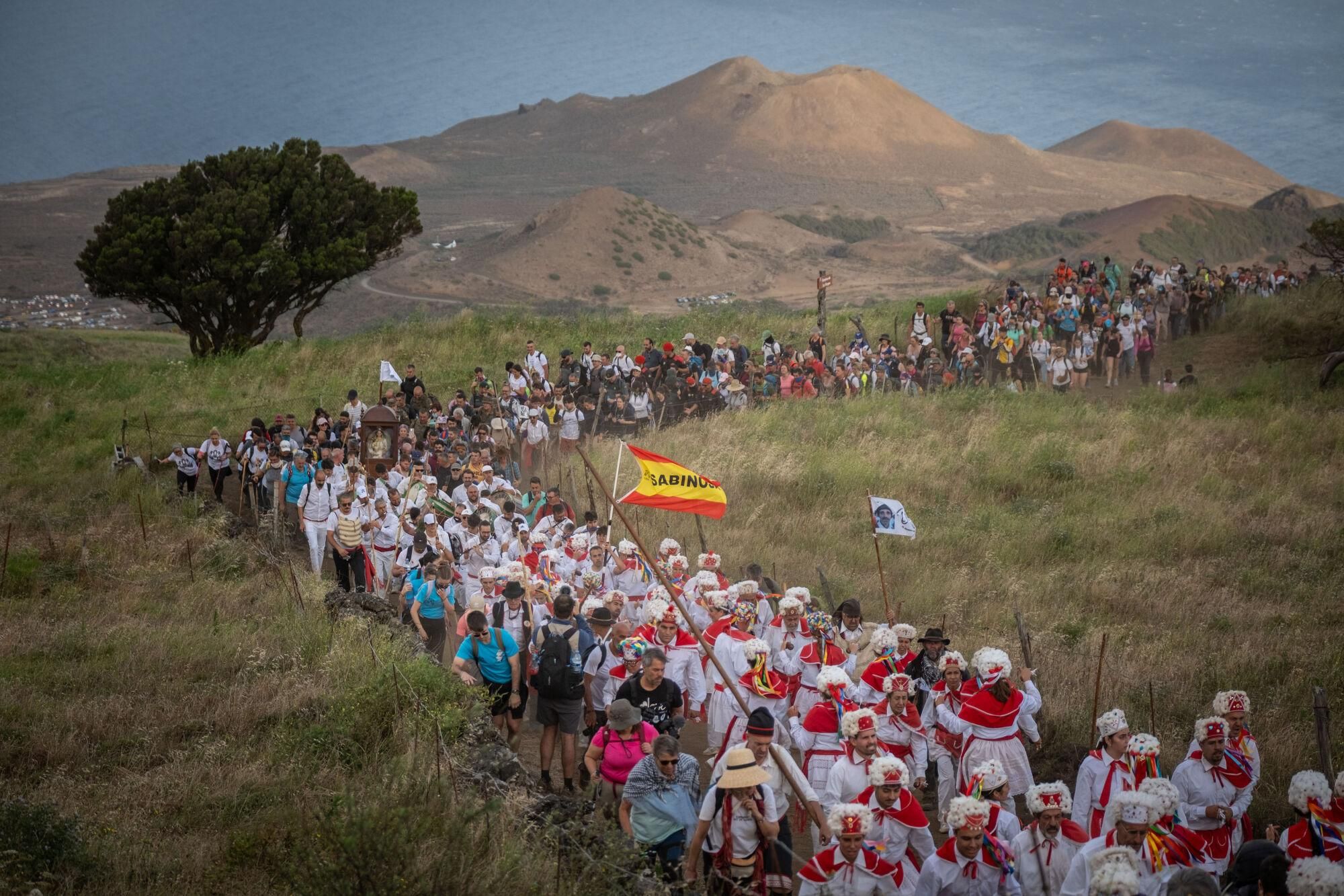Bajada de la Virgen de Los Reyes en el Hierro