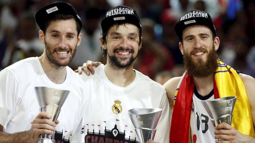 Rudy, Llull y Sergio, tras el partido.