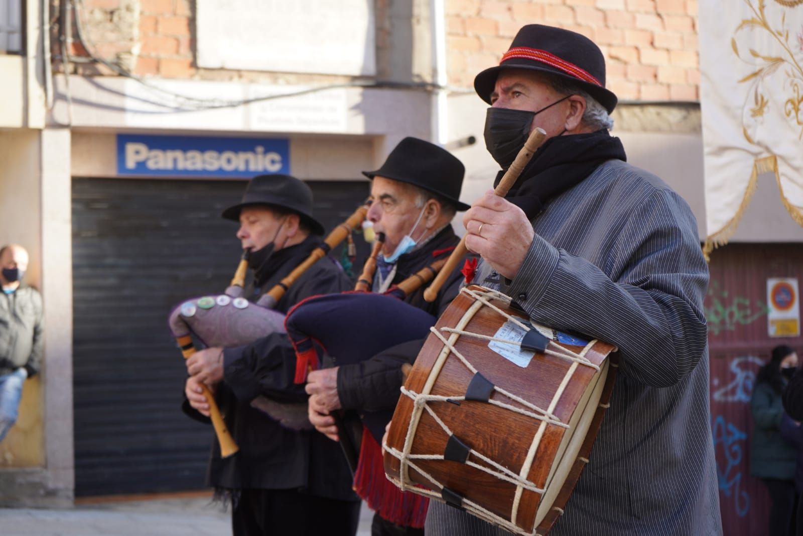 GALERÍA | ¡Benditos animales! Las pequeñas fieras reciben la bendición por San Antón en Zamora