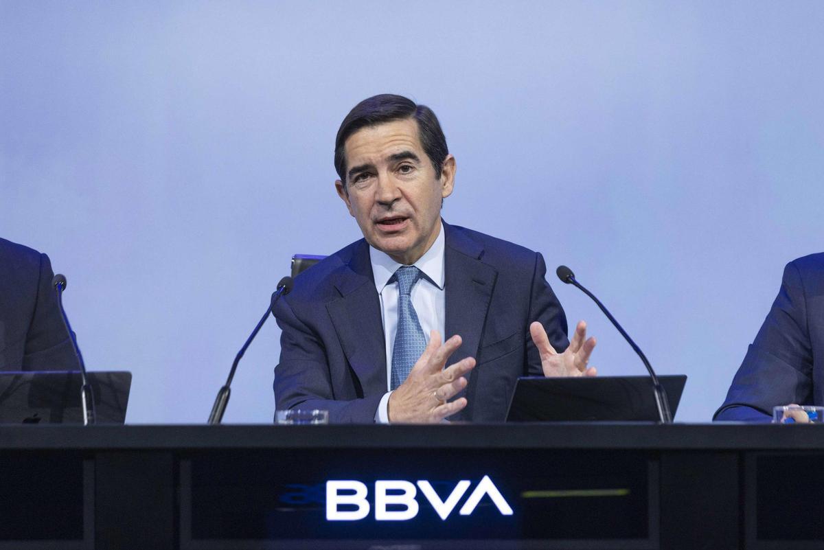 Archivo - El presidente del BBVA, Carlos Torres