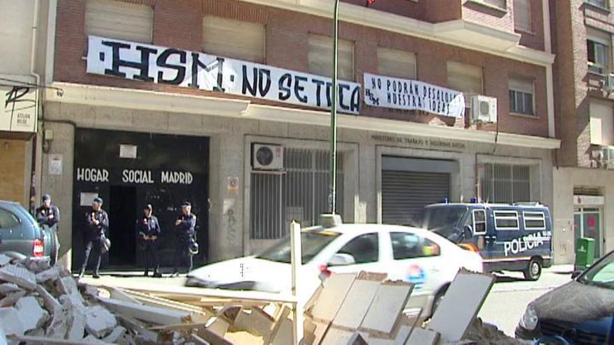 Detenidos 16 neonazis de la banda Skin Retiro por delitos de odio