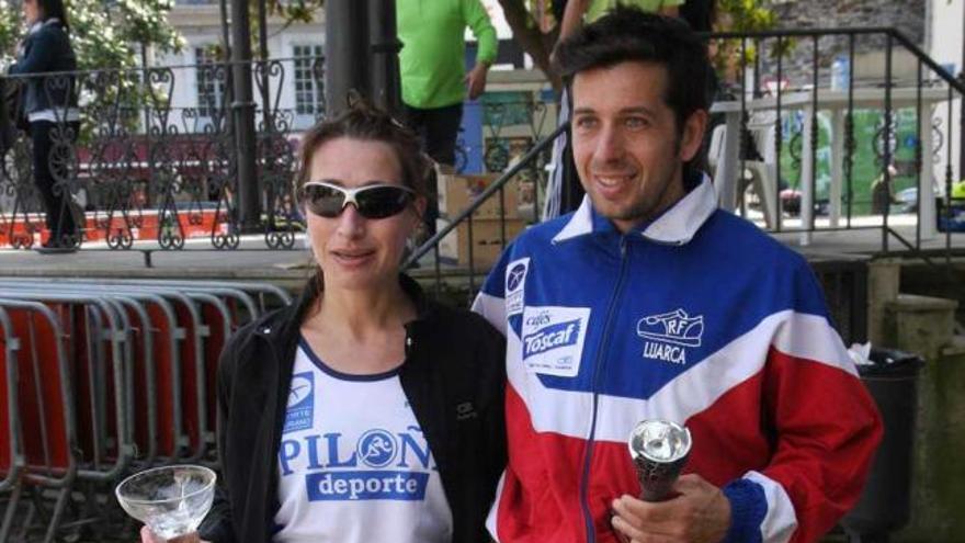 Raquel Ronco y Dioni Martínez, vencedores en Luarca.