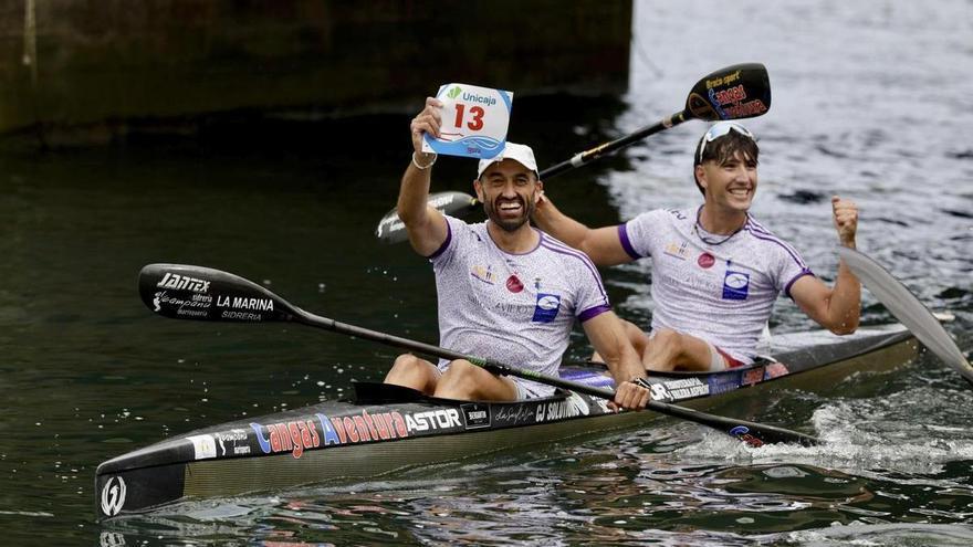 Bouzán y Bertín Llera siempre tienen una marcha más: la pareja riosellana repite en el Sella tras un vibrante sprint
