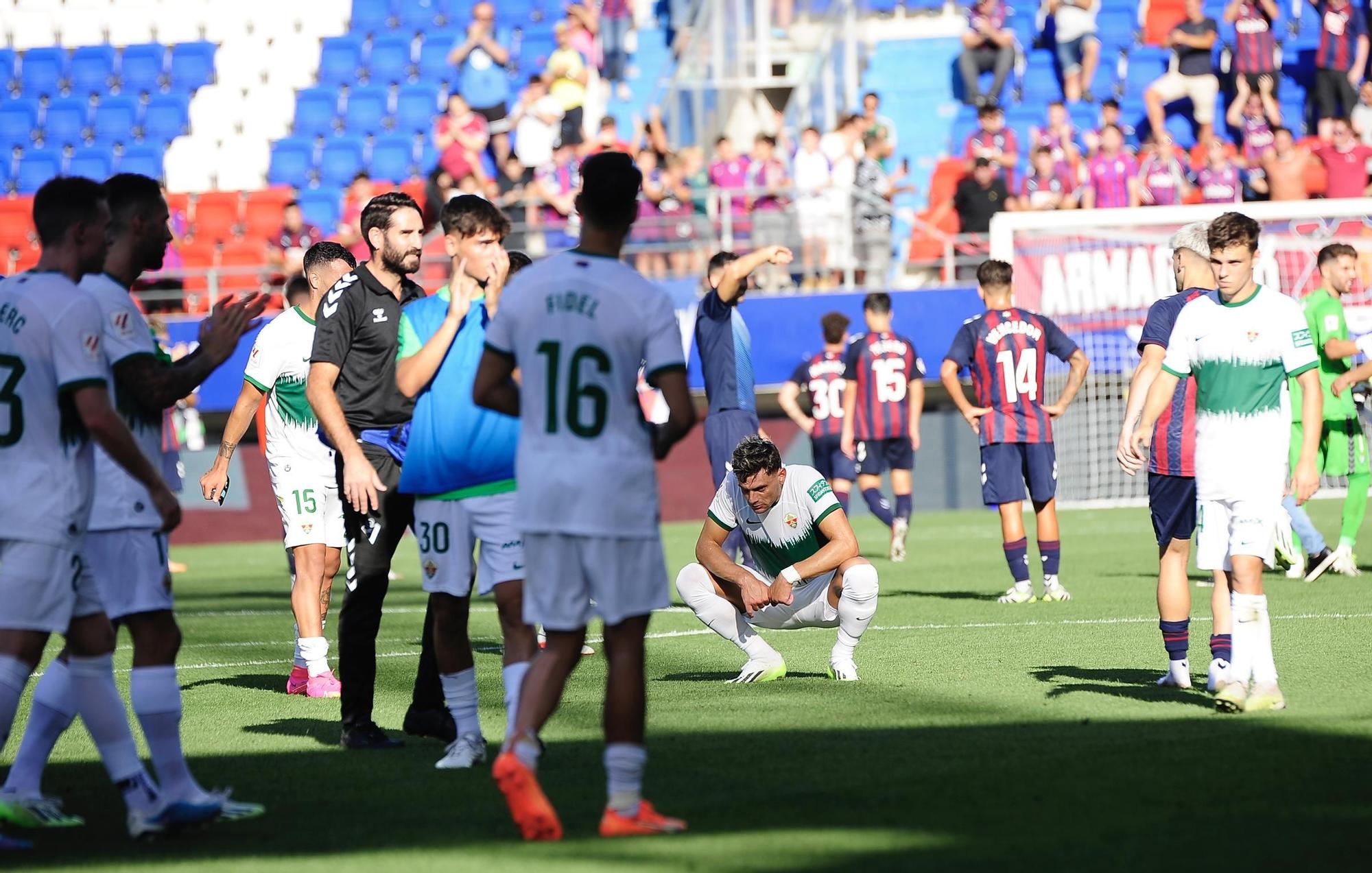 EIBAR VS ELCHE | Las imágenes del encuentro entre el SD Eibar - Elche CF