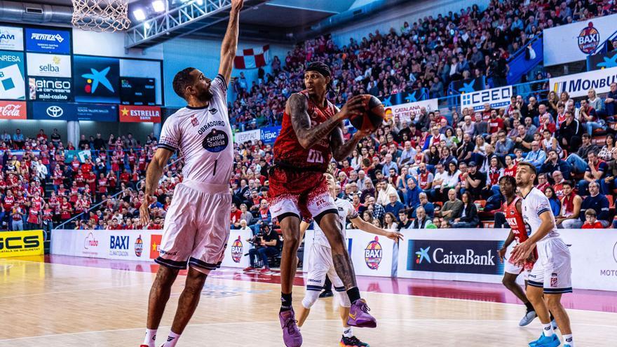 Monbus Obradoiro - Baxi Manresa: Espantar &#039;meigas&#039; per seguir somiant