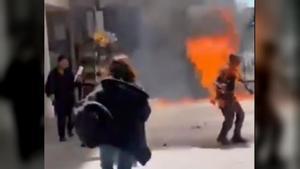 Un hombre se quema a lo bonzo delante de su expareja en plena calle en Burgos