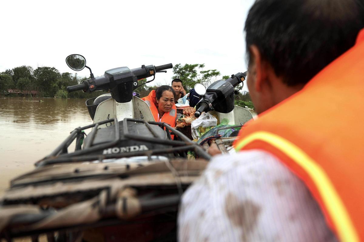 El tifón Yagi deja casi 100 muertos en Vietnam