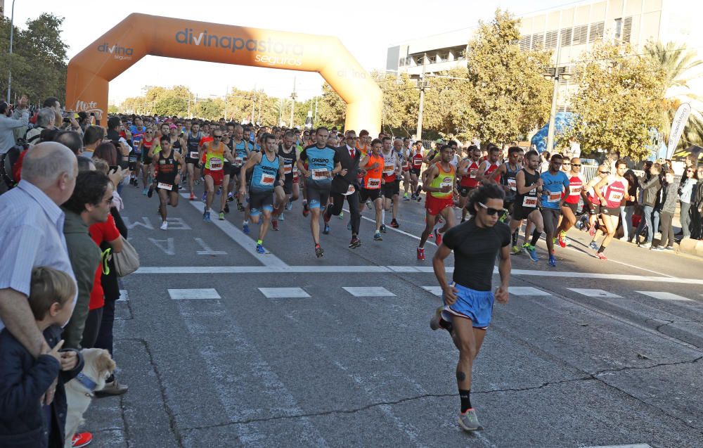 Búscate en la XVII Volta a Peu al Cabanyal