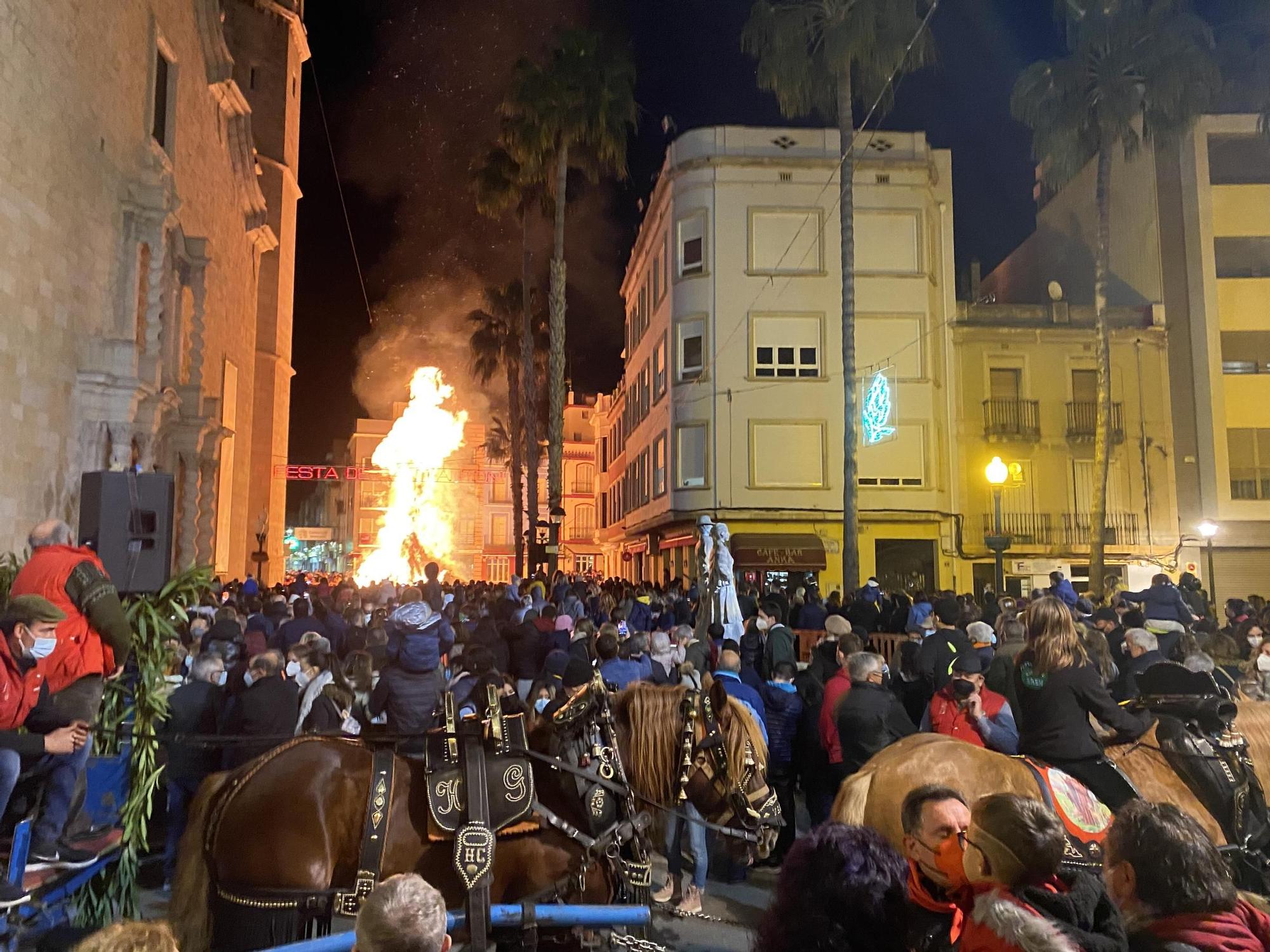 La 'cremà del dimoni' de Benicarló, en imágenes