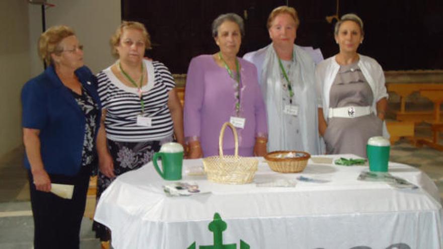 Cuestación de la Asociación Contra el Cáncer en Villavendimio