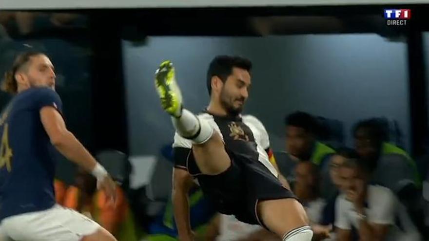 Gündogan, verletzt mit Deutschland gegen Frankreich Gündogan, verletzt mit Deutschland gegen Frankreich