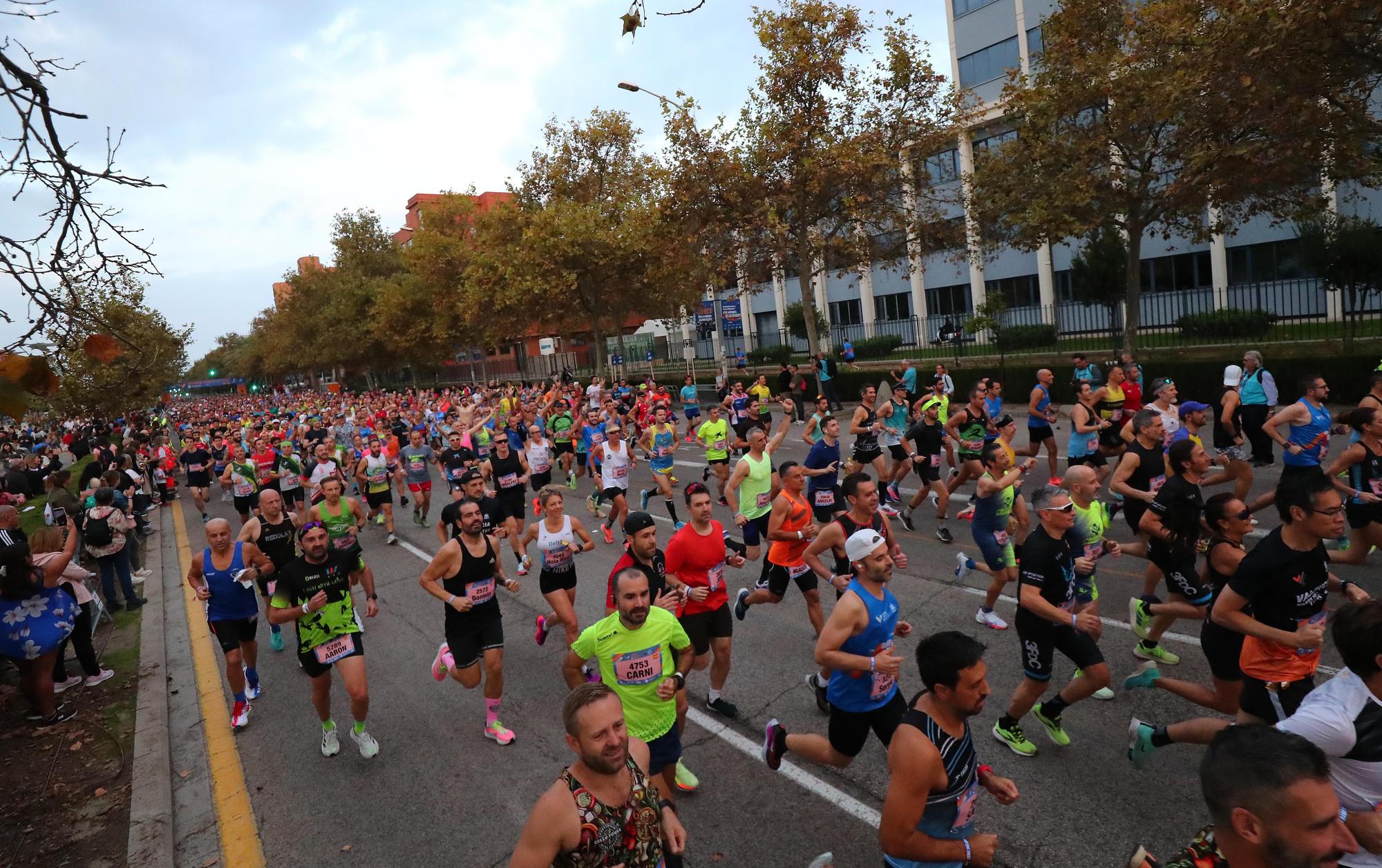 Media Maratón Valencia 2022: Salida y Meta | Busca tu foto