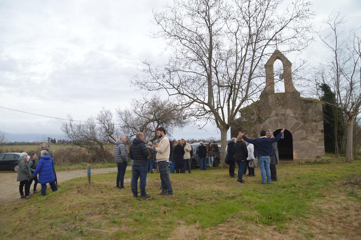 Els pagesos de Castelló celebren la Festa de Sant Antoni dels Cortals amb la mosca darrere l'orella