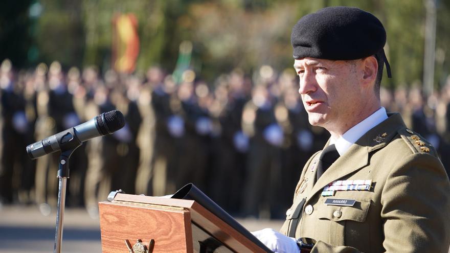 El coronel Manuel Navarro toma el mando en la BRI X del regimiento de infantería &#039;La Reina&#039; 2