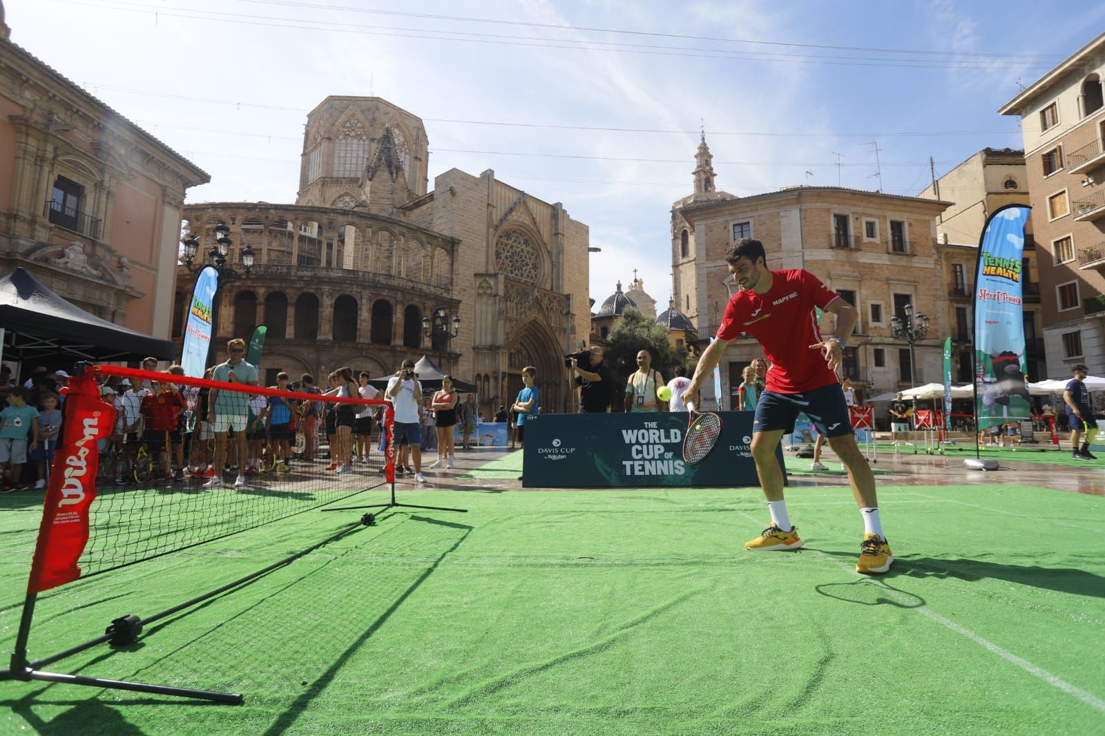 La Copa Davis ya se respira en las calles de València