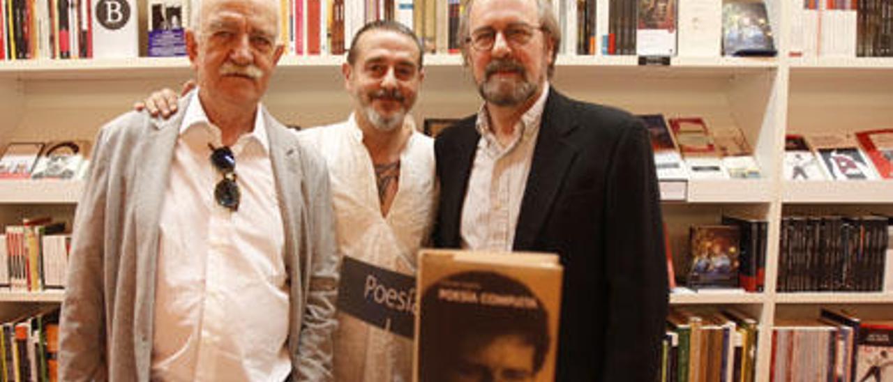 T. Hernández, V. Gallego y M. Ramírez, ayer.