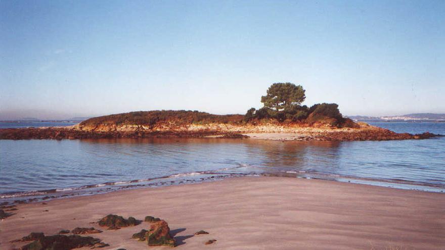 La isla de San Clemente, situada en Galicia, se ha puesto a la venta por 300.000 euros