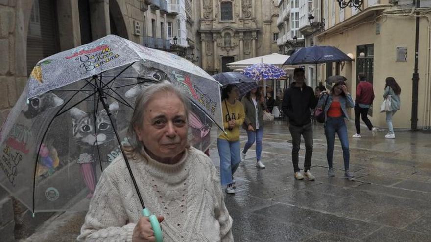 Fina Jardón, la pensionista gallega que ejemplifica cómo se sobrevive con una pensión baja: “Coticé toda mi vida en hostelería y cobro 600 euros”