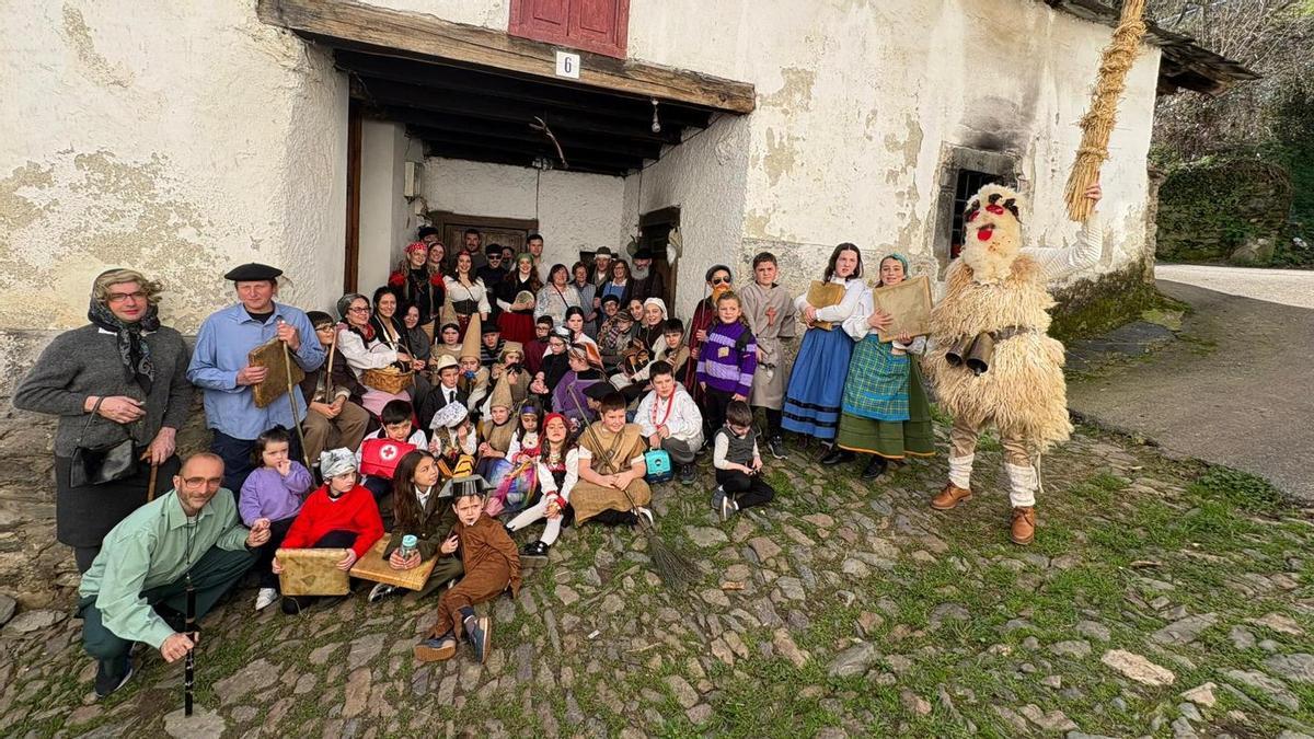 VÍDEO: Así fue el carnaval infantil en Cangas