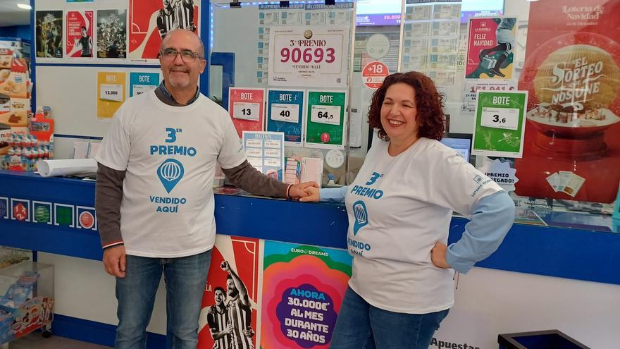 Reparten el tercer premio en Tamaimo.