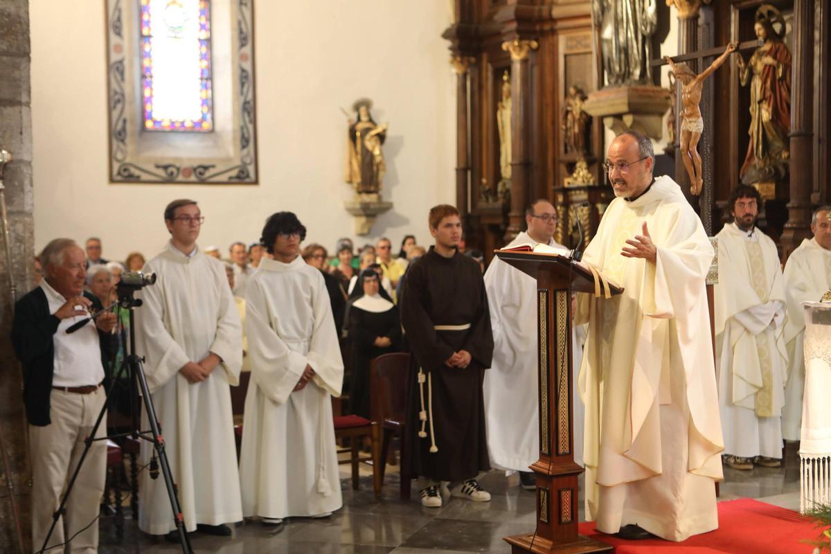 EN IMÁGENES: la misa y procesión de San Agustín