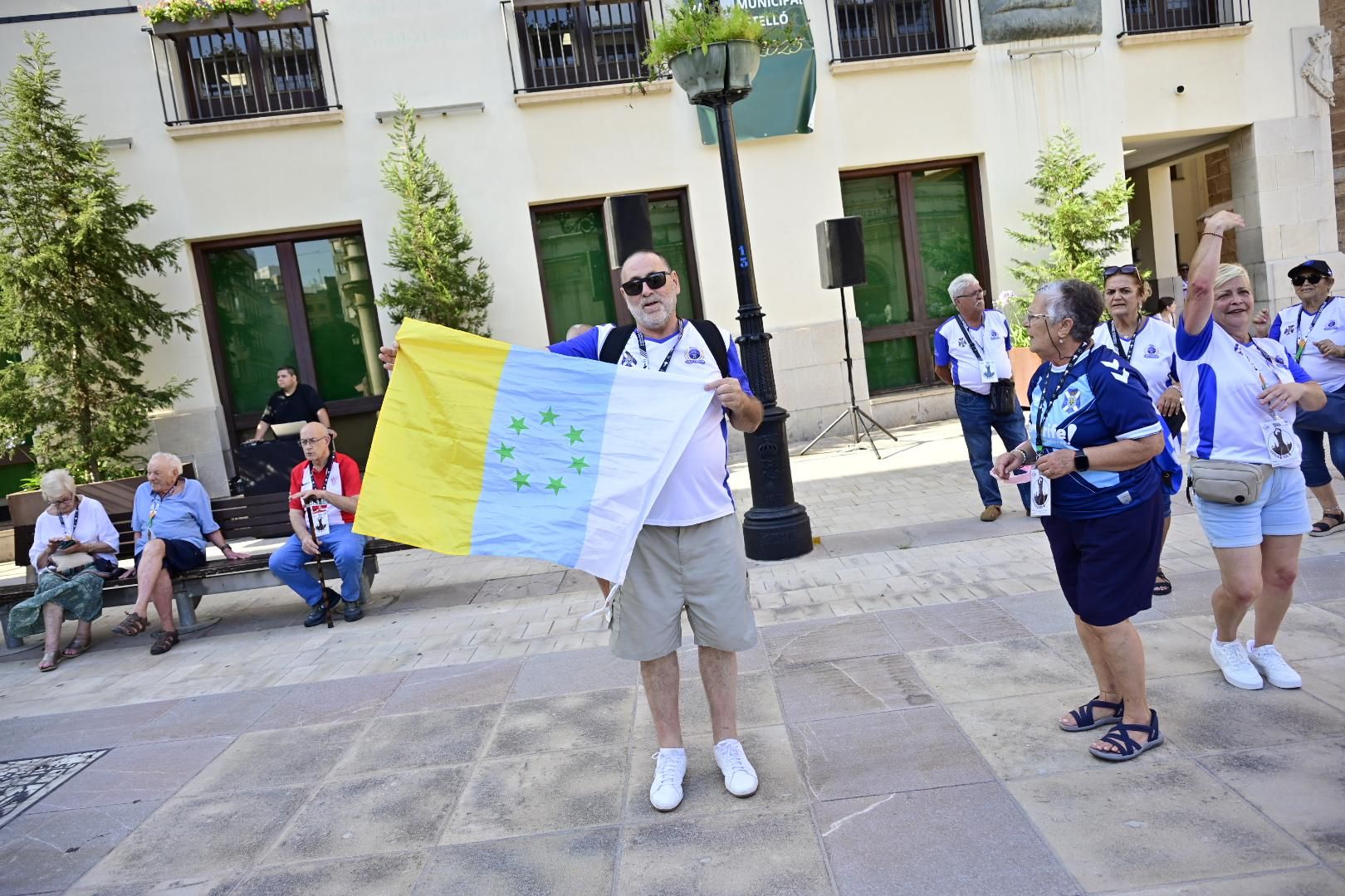 Galería | Un millar de peñistas toman Castellón