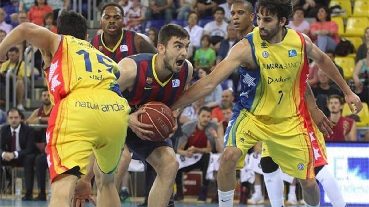 Satoransky, intentando irse de dos adversarios