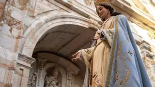 La Virgen del Amor Hermoso de Zamora sale por primera vez en procesión