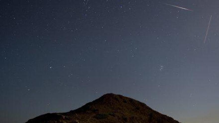 &#039;Lágrimas de San Lorenzo&#039; en el cielo balear