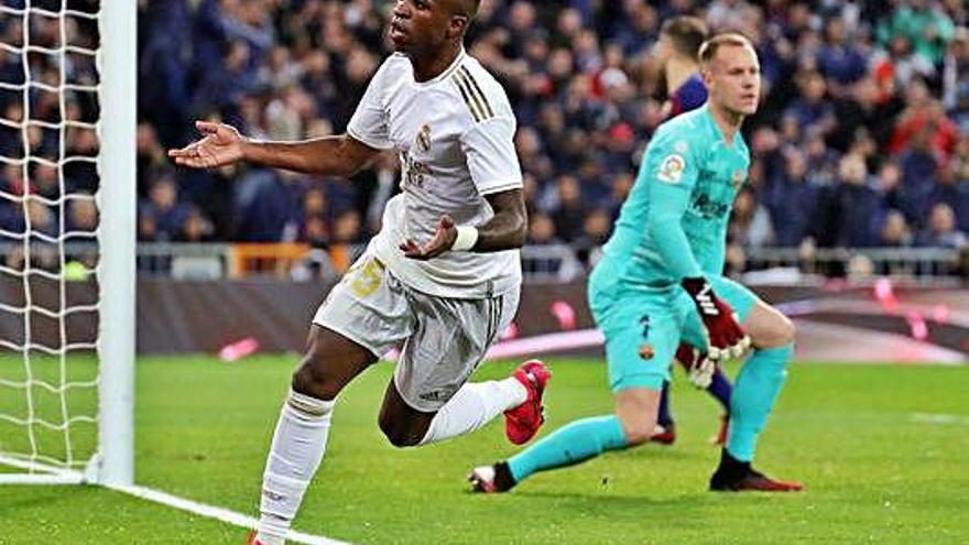 Vinícius va obrir la llauna amb una acció desafortunada per al conjunt blaugrana.