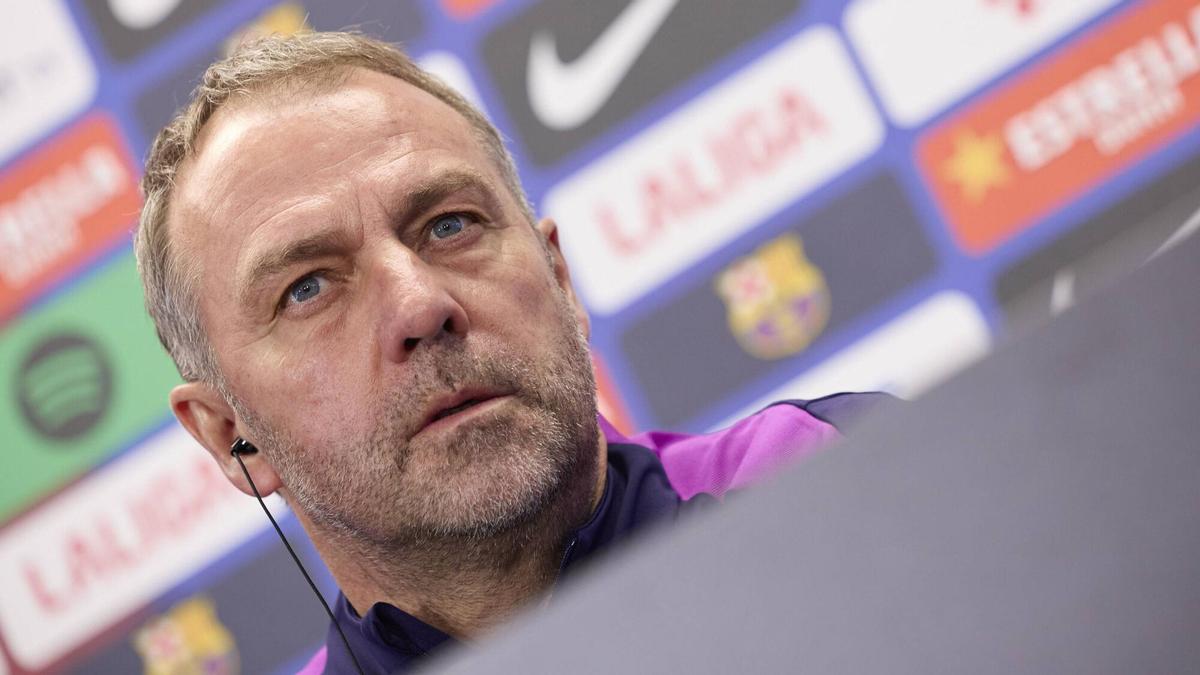 La rueda de prensa de Hansi Flick previa al Girona-Barça, en directo
