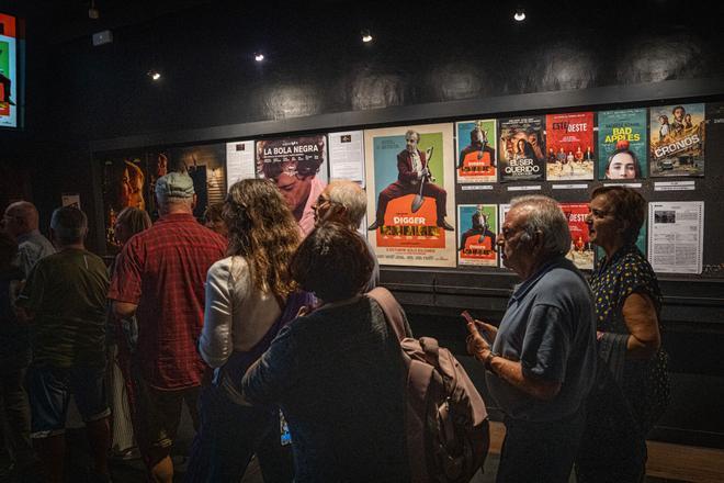 Barcelona lanzará 55.000 vales con 20 euros de descuentos en teatros, cines, conciertos y librerías