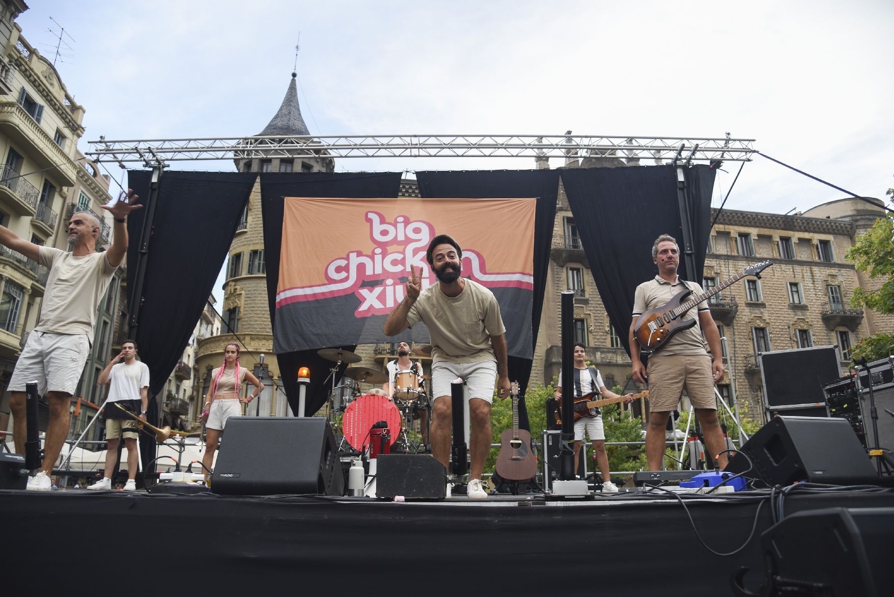 Troba't a les imatges de l'espectacle de Xiula a la Festa Major de Manresa