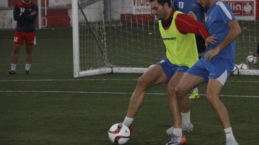 Entrenamiento del Alondras. // Santos Álvarez