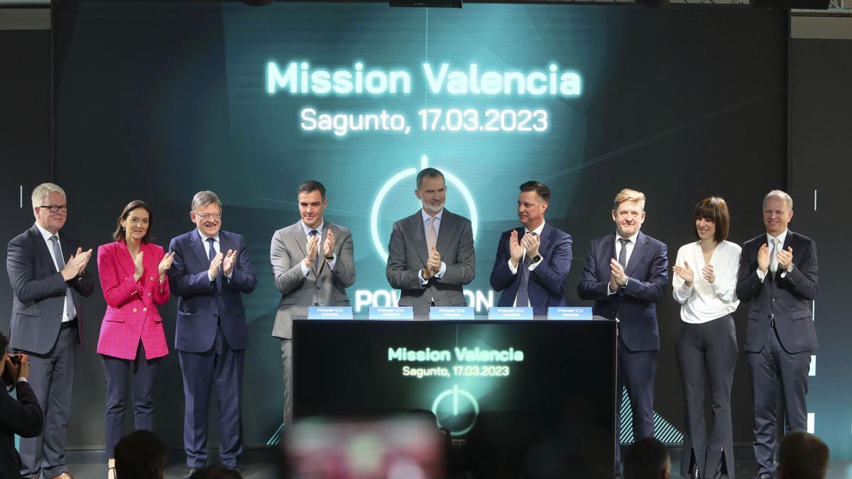 Presentación de la gigafactoria, en 2023, con el Rey en Sagunt.