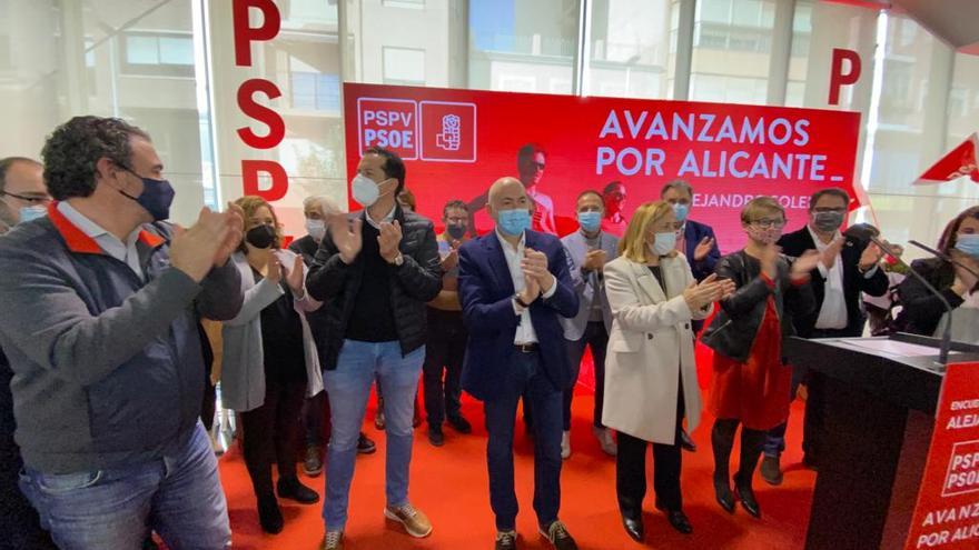 Alejandro Soler oficializa su candidatura a la secretaría provincial del PSOE y la alianza con Alfaro