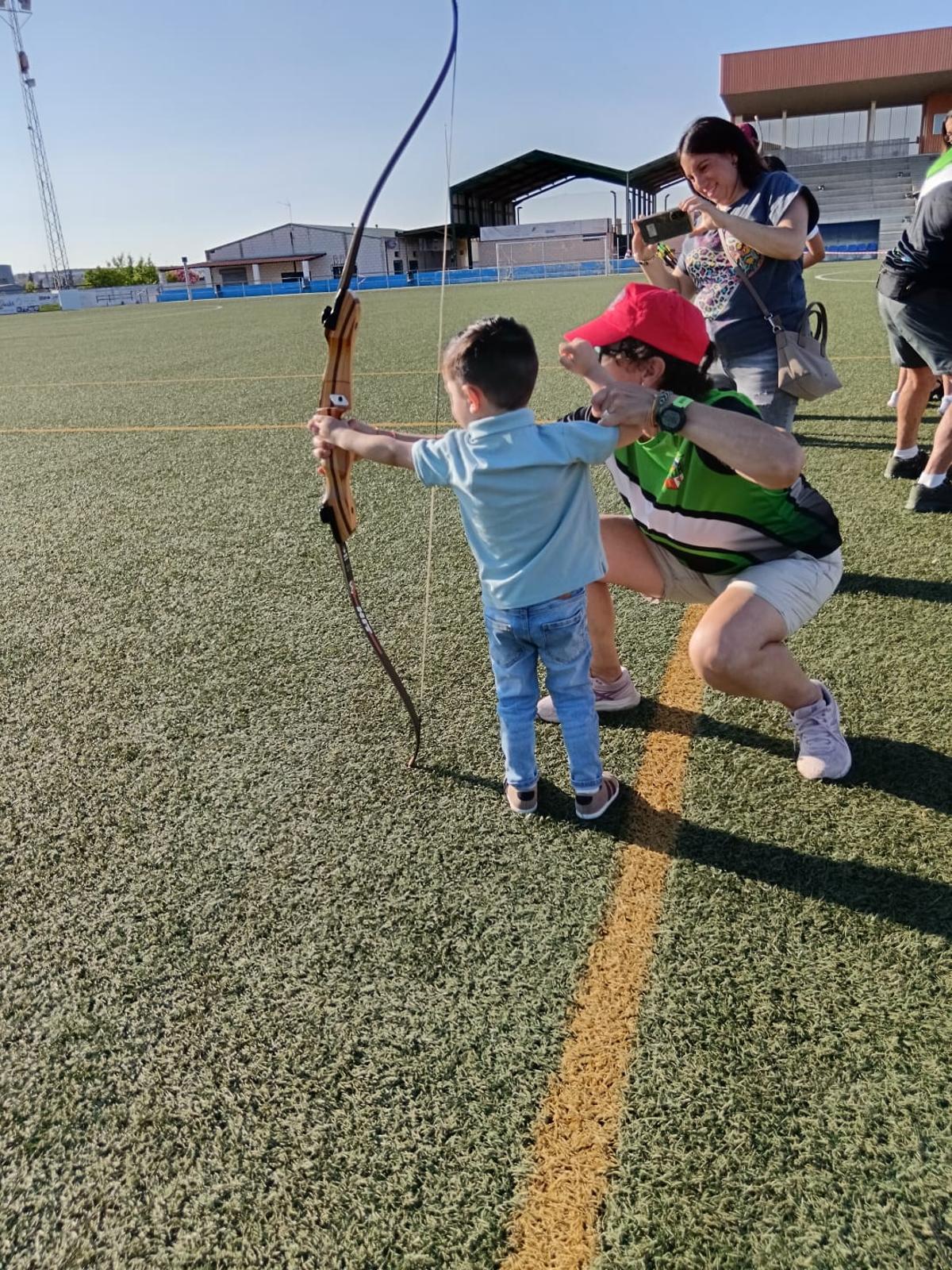 Federación Extremeña de Tiro con Arco.