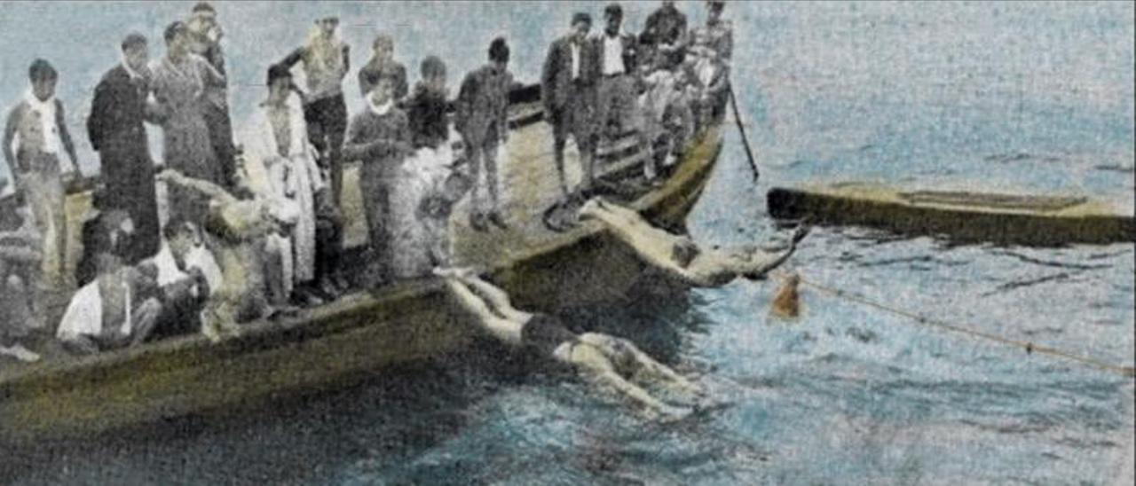 Competición de natación Rodeiramar - Náutico de Vigo en 1932.