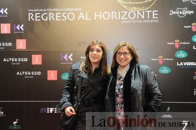 Estreno de 'Regreso al horizonte' en el cine Rex