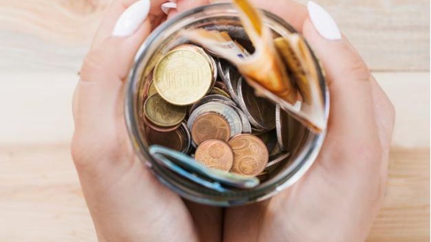 Consells per estalviar el percentatge més alt del teu sou cada mes