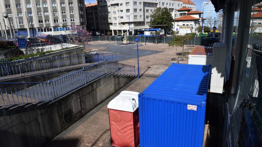 La plaza de Galicia encara la reforma con la impermeabilización que ordenó la Justicia en Culleredo