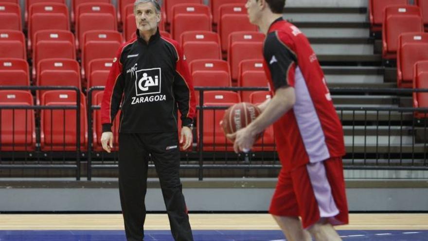 Abós: &quot;Hay muchos jugadores con puntos en el Obradoiro&quot;