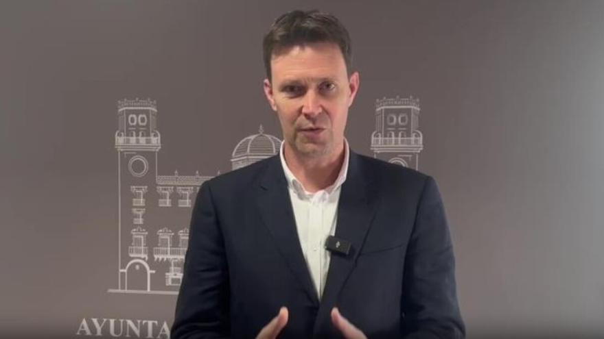 Toni Gallego celebra la aprobación en Alicante de &quot;los presupuestos más sociales de la historia&quot;