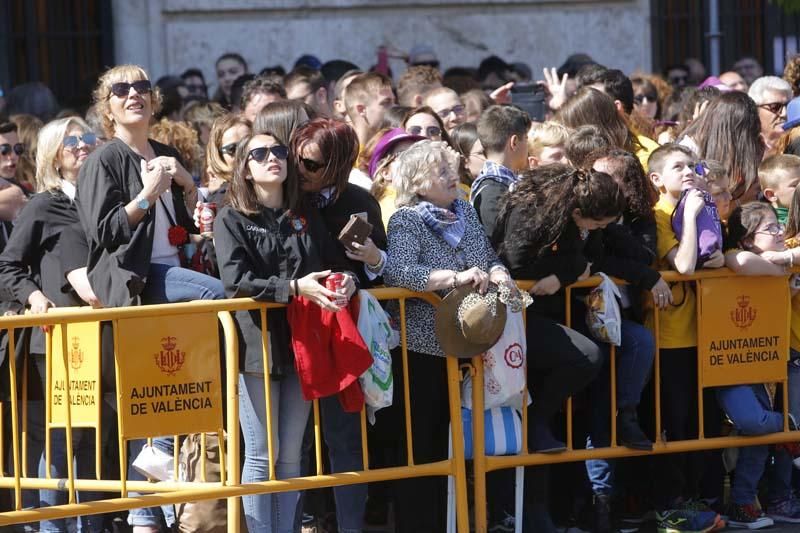 Búscate en la mascletà del 11 de marzo