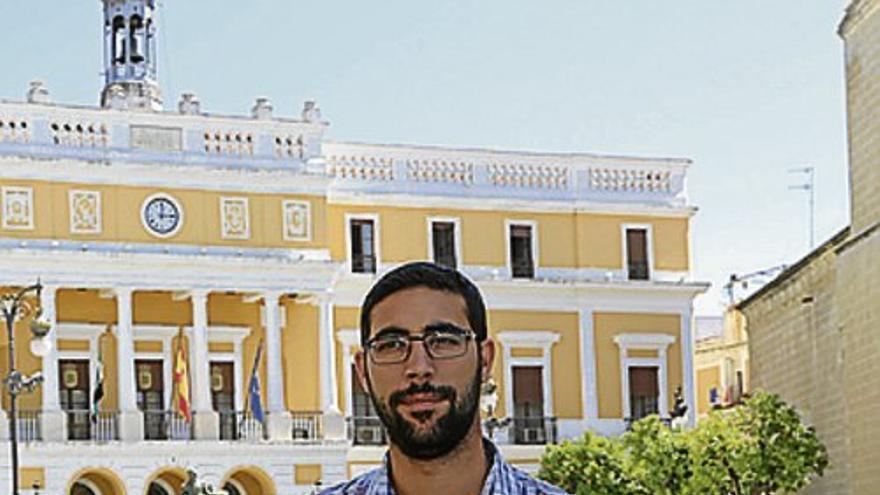 El extrabajador municipal que reclama su readmisión convoca una manifestación